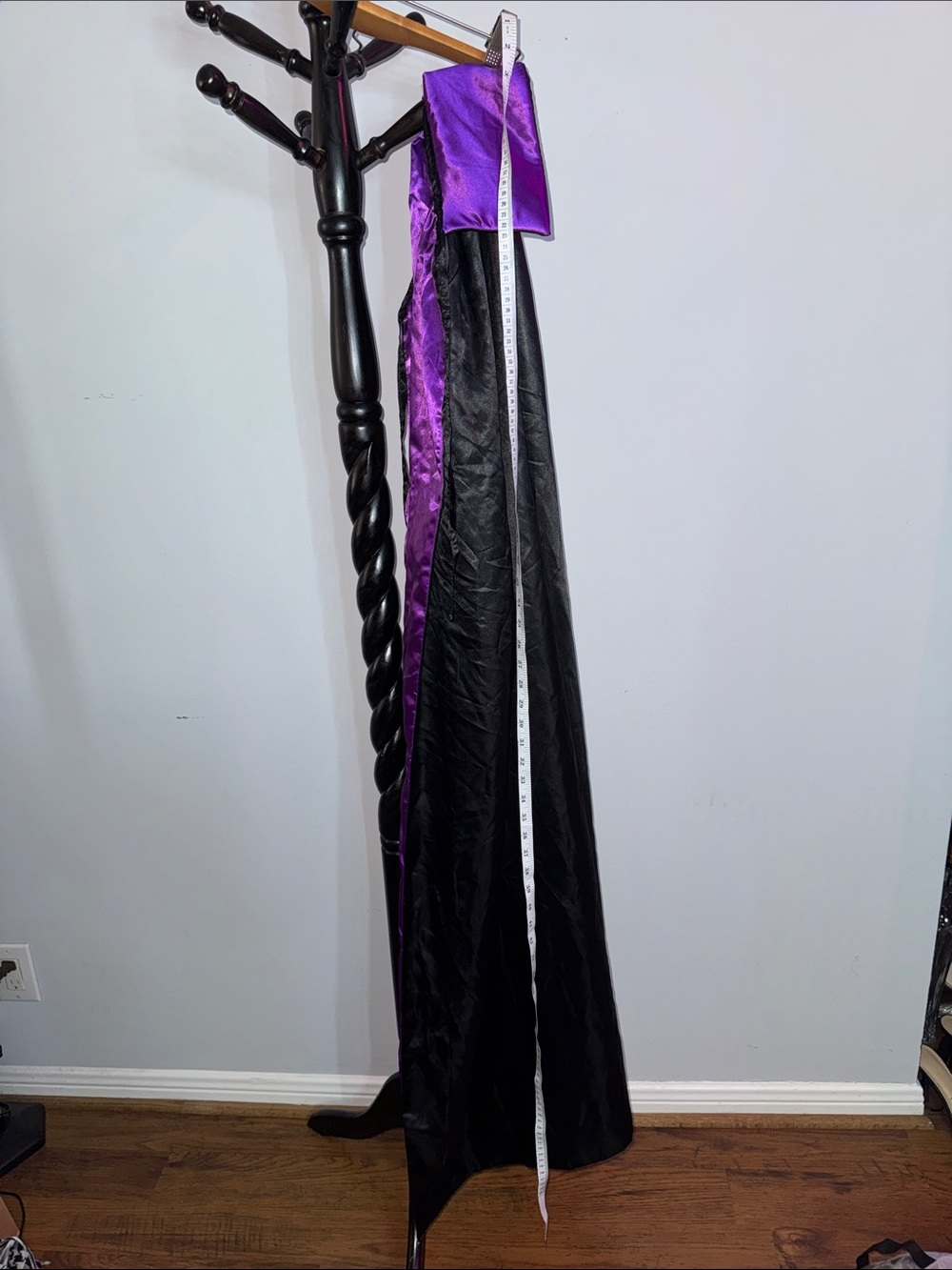 X Long Halloween Cape - Black and Purple ~ 57โ Long